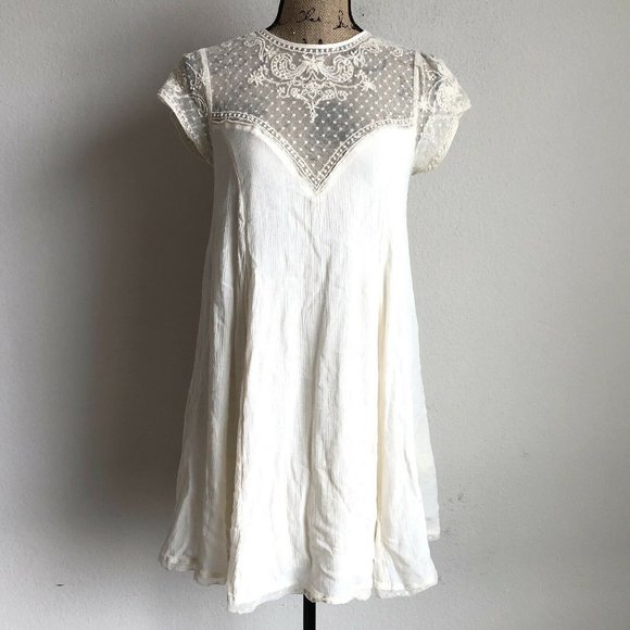 Kimchi Blue Dresses & Skirts - Kimchi Blue Embellished Ivory Tunic Dress Small